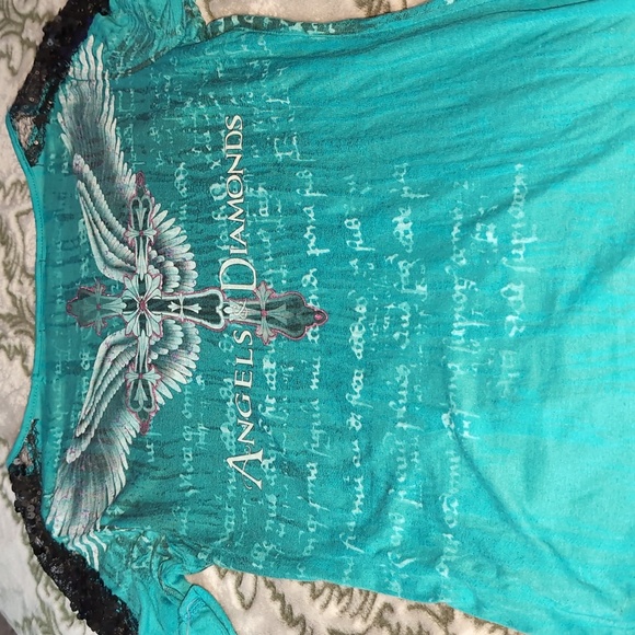 Women's Shirt - Picture 3 of 3